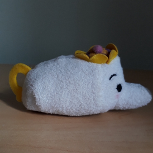 Mini Tsum Tsum - Mrs. Potts - Picture 4 of 6